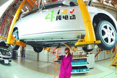 1-6月合肥市推廣新能源車已達9656輛 占比全國4.3% 1-6月合肥市推廣新能源車已達9656輛 占比全國4.3%